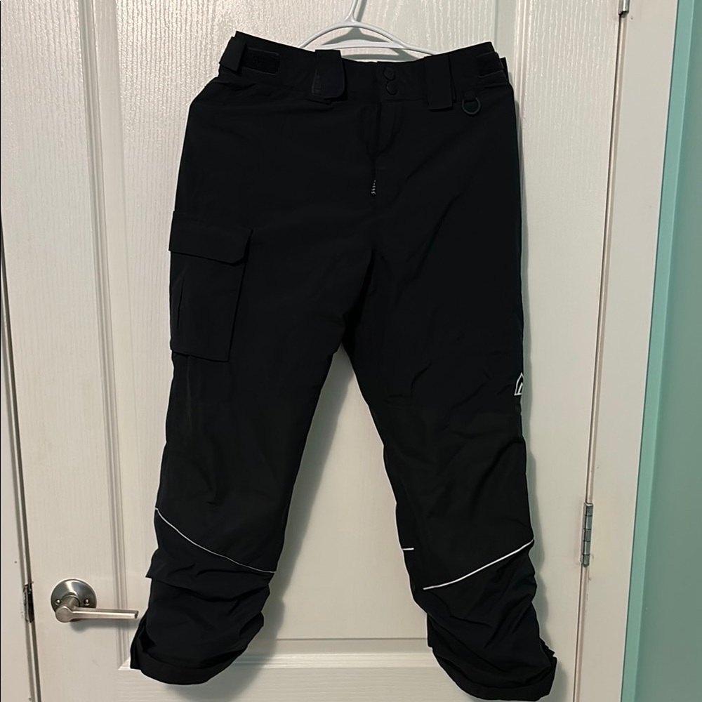 Kids Ripzone snow pants - Boys size medium